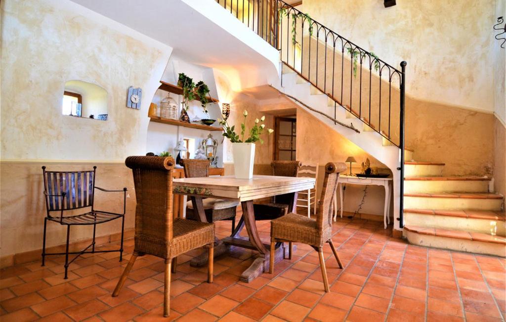 Mas Des Magnarelles / Uzes / Cevennes Villa Mejannes-les-Ales Luaran gambar